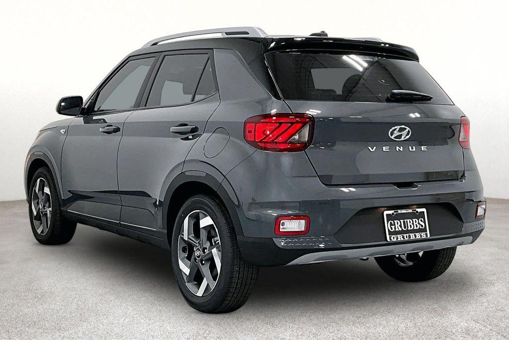 2026 Hyundai VENUE SEL W/Two-Tone Roof