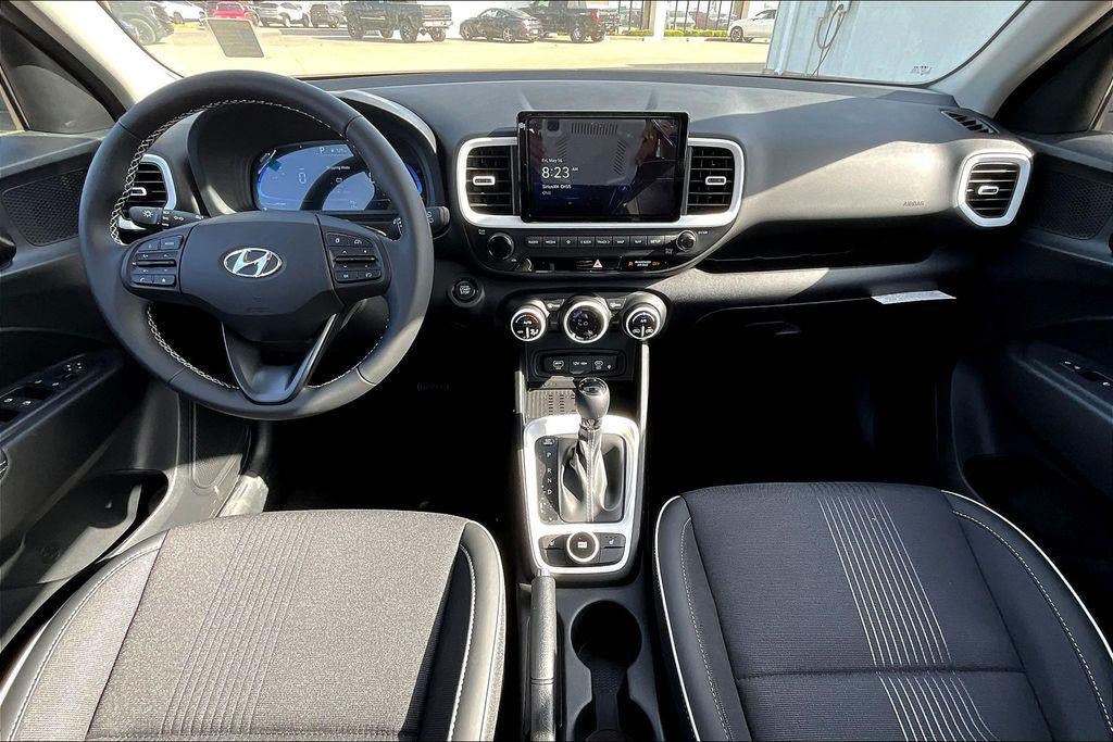2025 Hyundai VENUE Limited