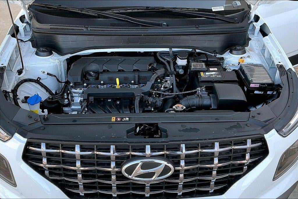 2026 Hyundai VENUE SEL W/Two-Tone Roof