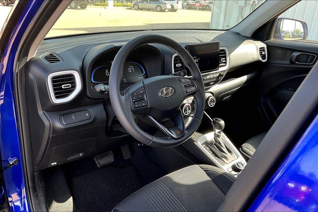 2025 Hyundai VENUE Limited
