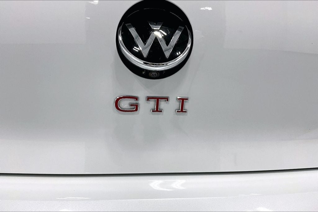 2023 Volkswagen Golf GTI 2.0T 40th Anniversary Edition