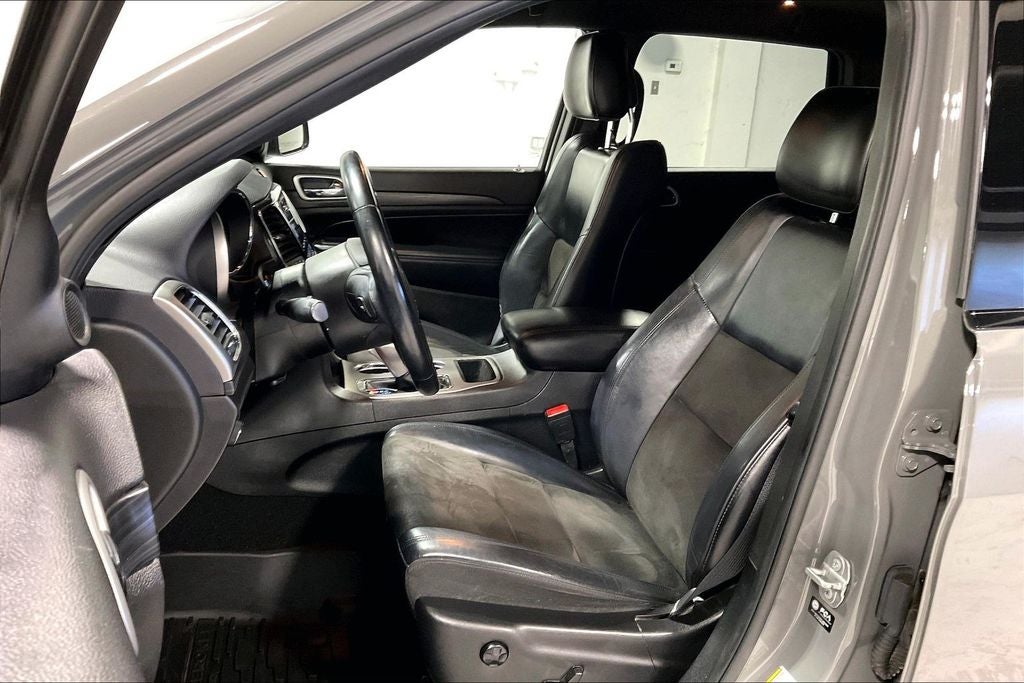 2021 Jeep Grand Cherokee Laredo X 4x4