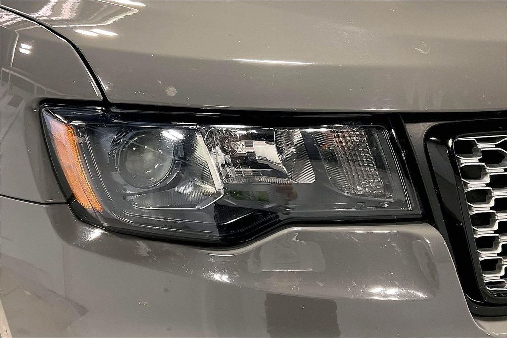 2021 Jeep Grand Cherokee Laredo X 4x4