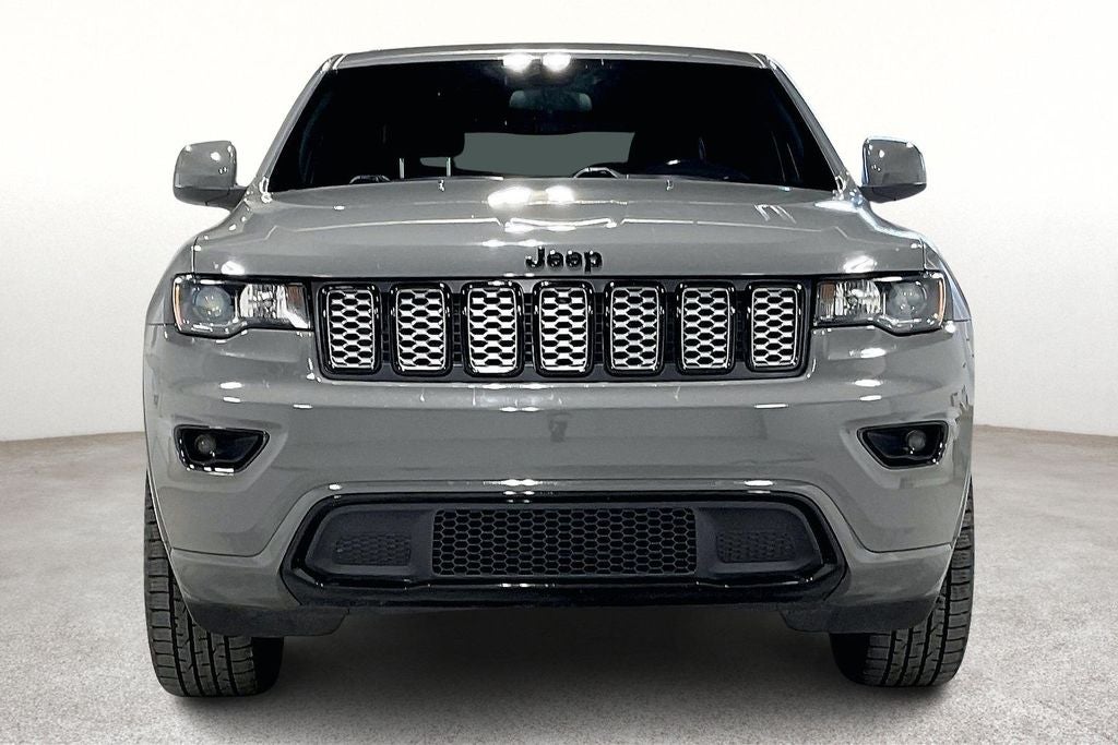 2021 Jeep Grand Cherokee Laredo X 4x4