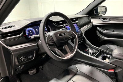 2025 Jeep Grand Cherokee Limited 4x2