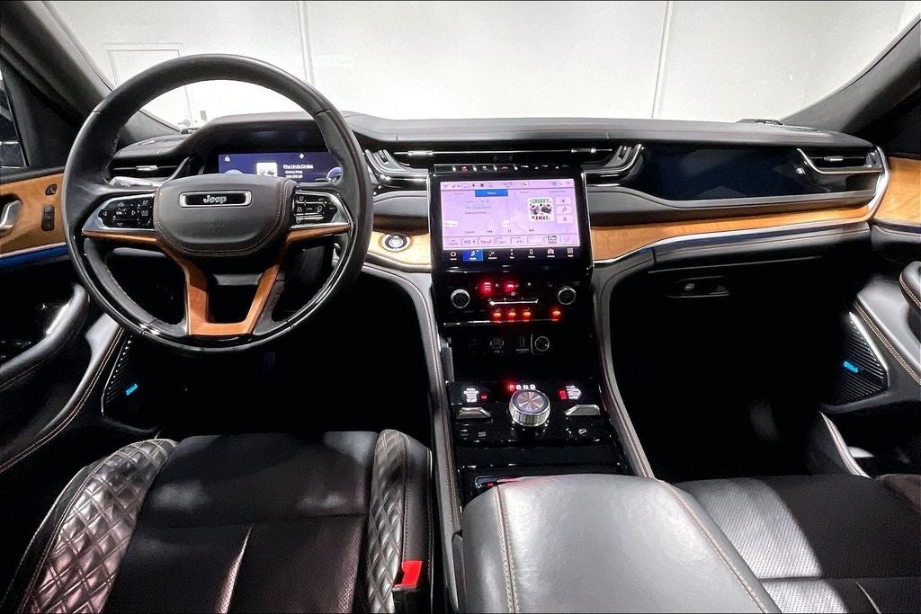 2022 Jeep Grand Cherokee L Summit