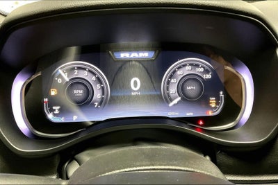 2025 RAM 1500 Big Horn Crew Cab 4x4 6'4' Box