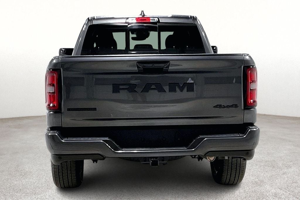 2025 RAM 1500 Big Horn Crew Cab 4x4 6'4' Box