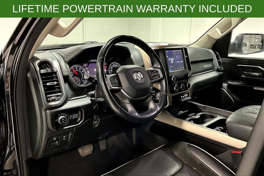 2022 RAM 1500 Laramie Crew Cab 4x4 5'7' Box