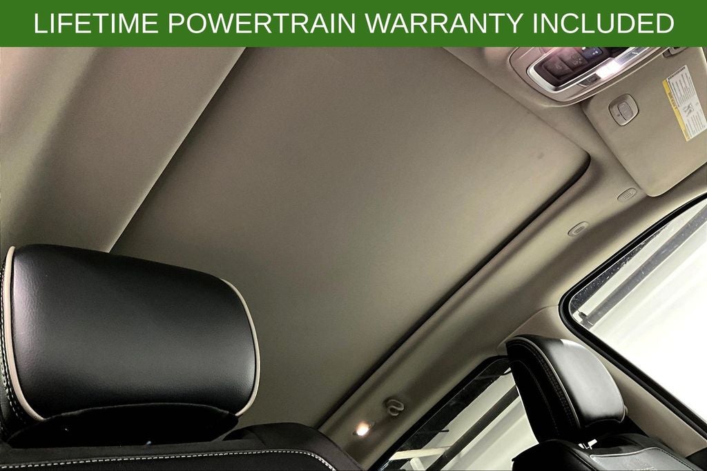 2022 RAM 1500 Laramie Crew Cab 4x4 5'7' Box