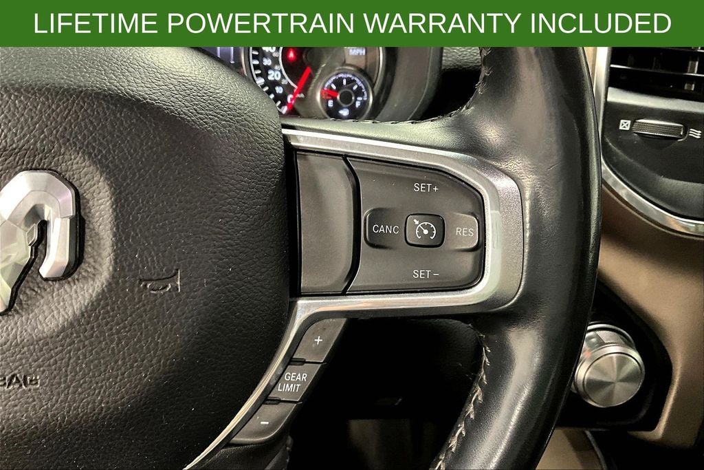 2022 RAM 1500 Laramie Crew Cab 4x4 5'7' Box