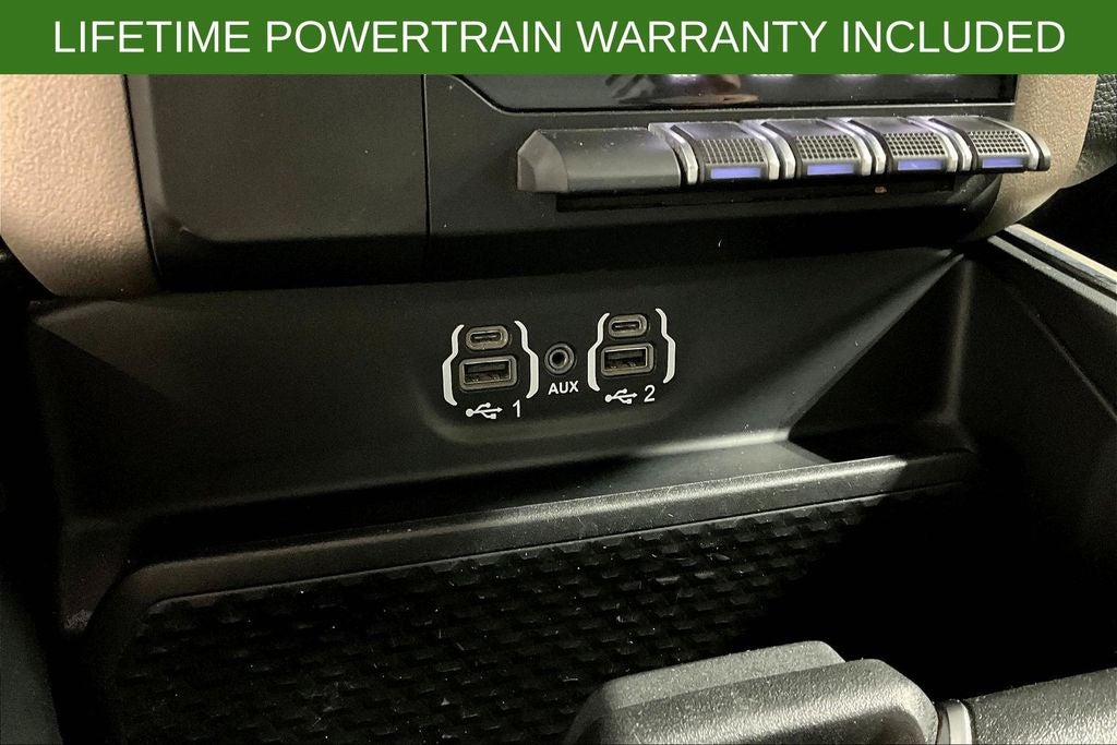 2022 RAM 1500 Laramie Crew Cab 4x4 5'7' Box