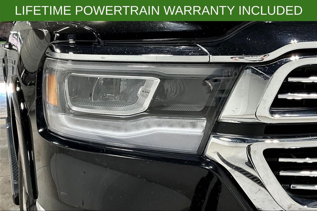 2022 RAM 1500 Laramie Crew Cab 4x4 5'7' Box