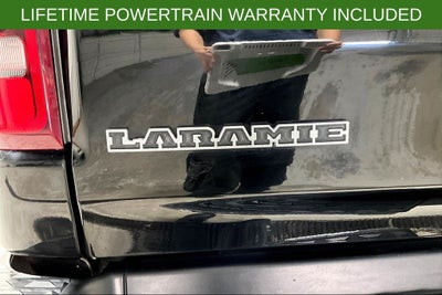2022 RAM 1500 Laramie Crew Cab 4x4 5'7' Box