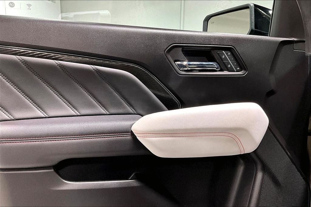 2023 GMC Canyon 4WD Crew Cab Short Box AT4X