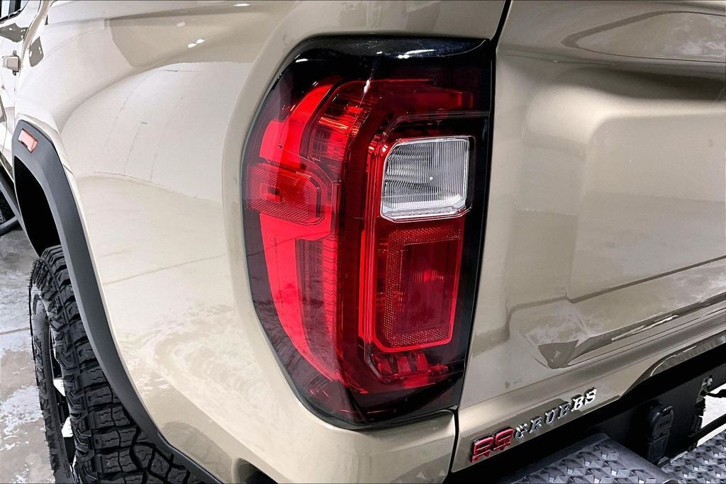 2023 GMC Canyon 4WD Crew Cab Short Box AT4X