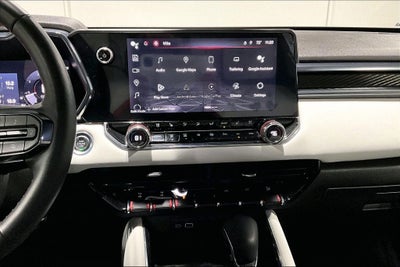 2023 GMC Canyon 4WD Crew Cab Short Box AT4X