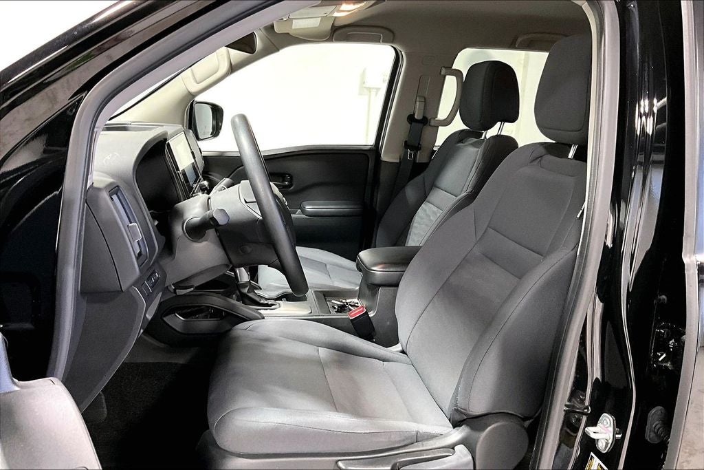 2025 Nissan Frontier Crew Cab S 4x4