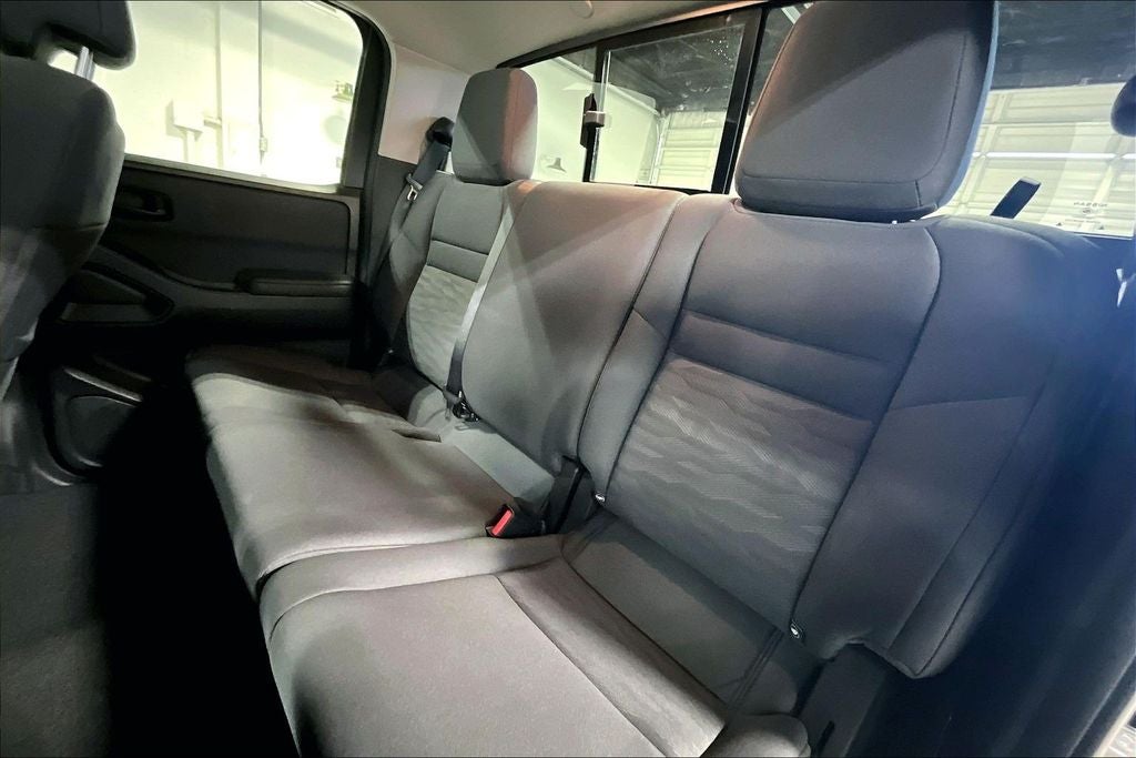 2025 Nissan Frontier Crew Cab S 4x4