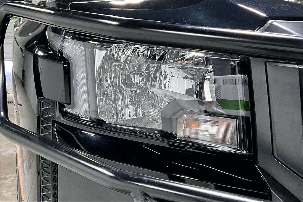 2025 Nissan Frontier Crew Cab S 4x4