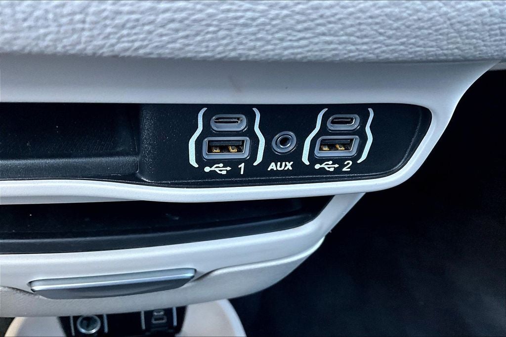 2021 Chrysler Pacifica Touring L AWD