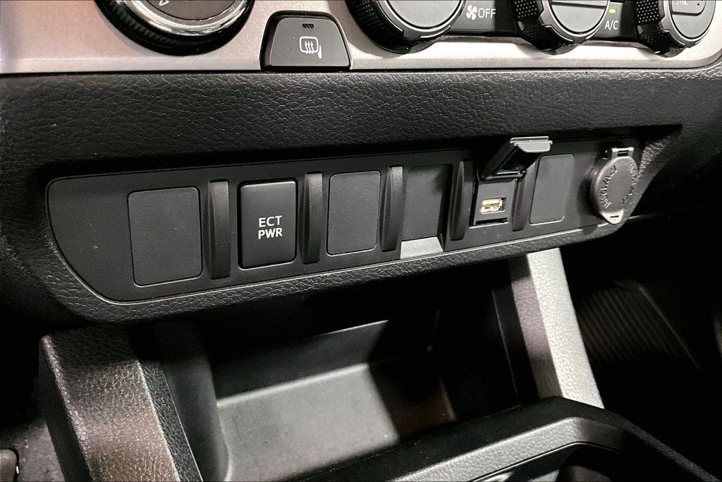 2023 Toyota Tacoma SR V6