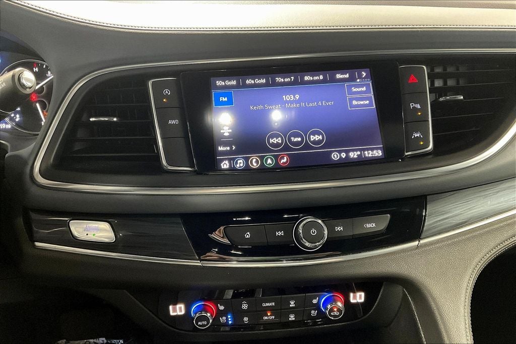 2023 Buick Enclave Premium AWD