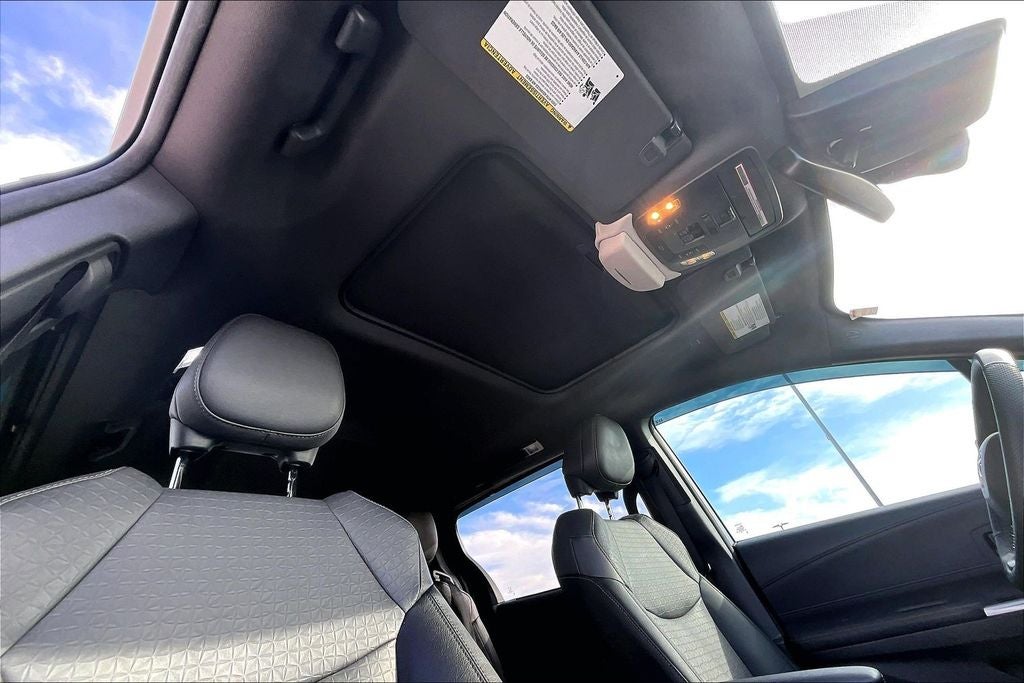 2024 Toyota Sienna Woodland Edition