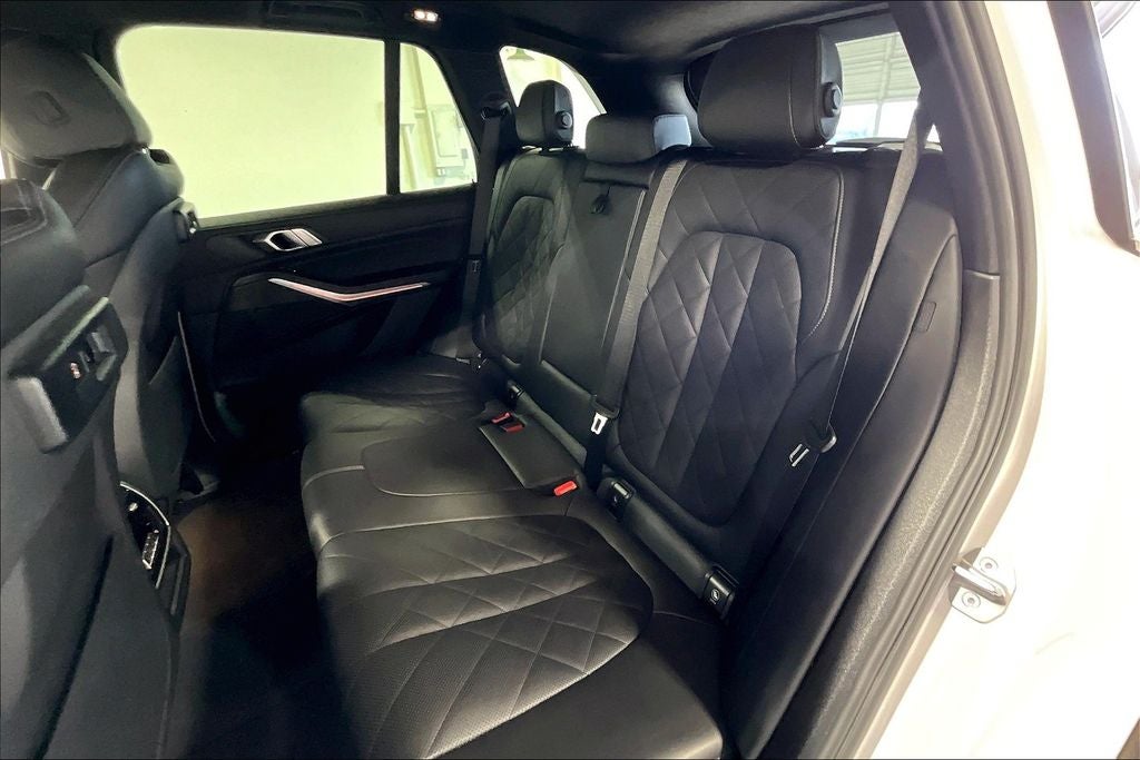 2023 BMW X5 sDrive40i