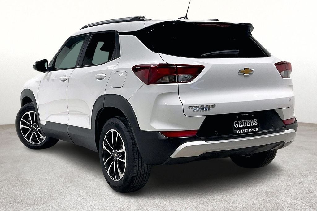 2024 Chevrolet Trailblazer FWD LT