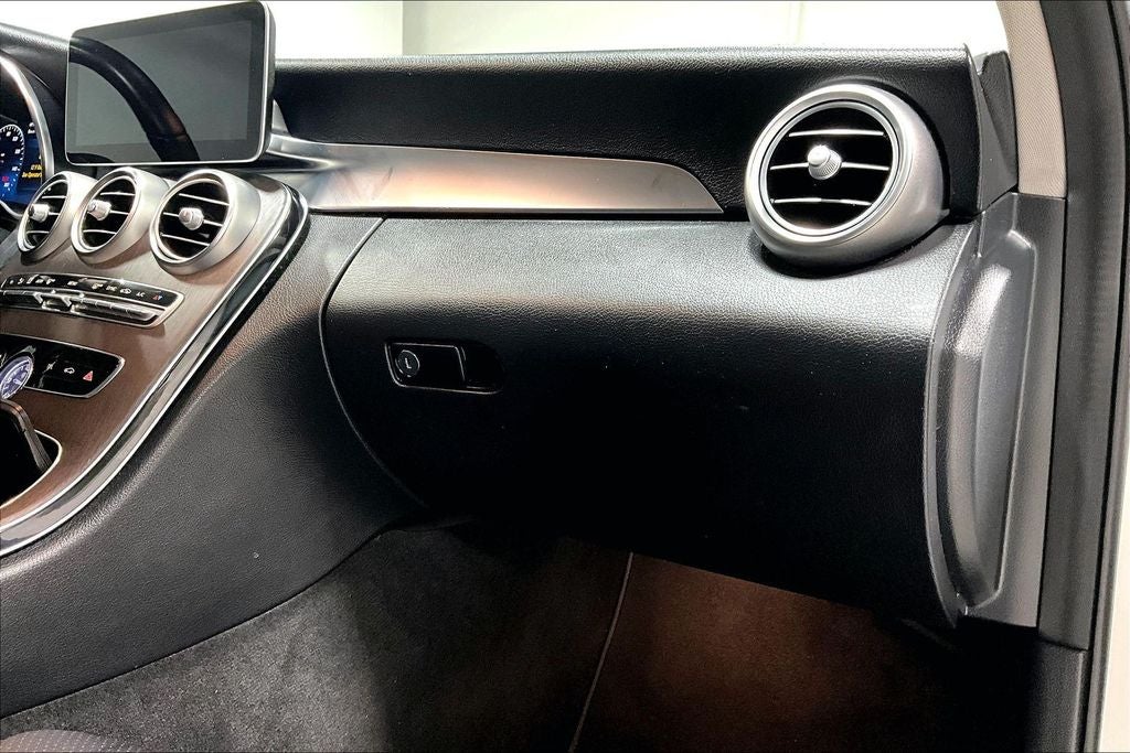 2021 Mercedes-Benz C 300 Sedan