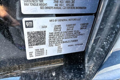 2025 GMC Sierra 1500 AT4