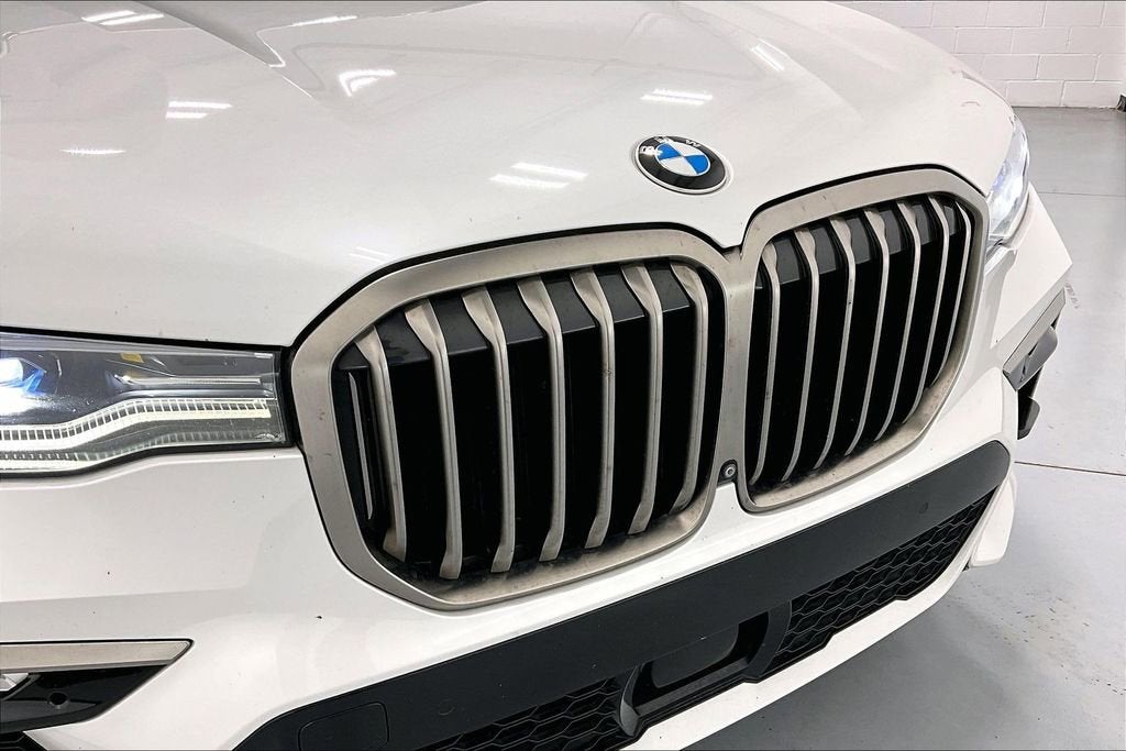 2020 BMW X7 M50i